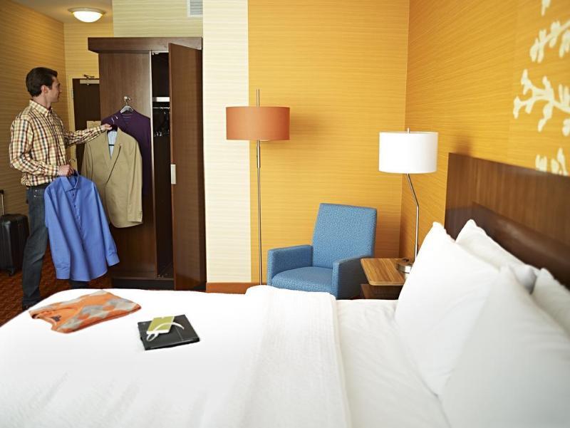 Fairfield Inn & Suites By Marriott Johnson City Exteriör bild